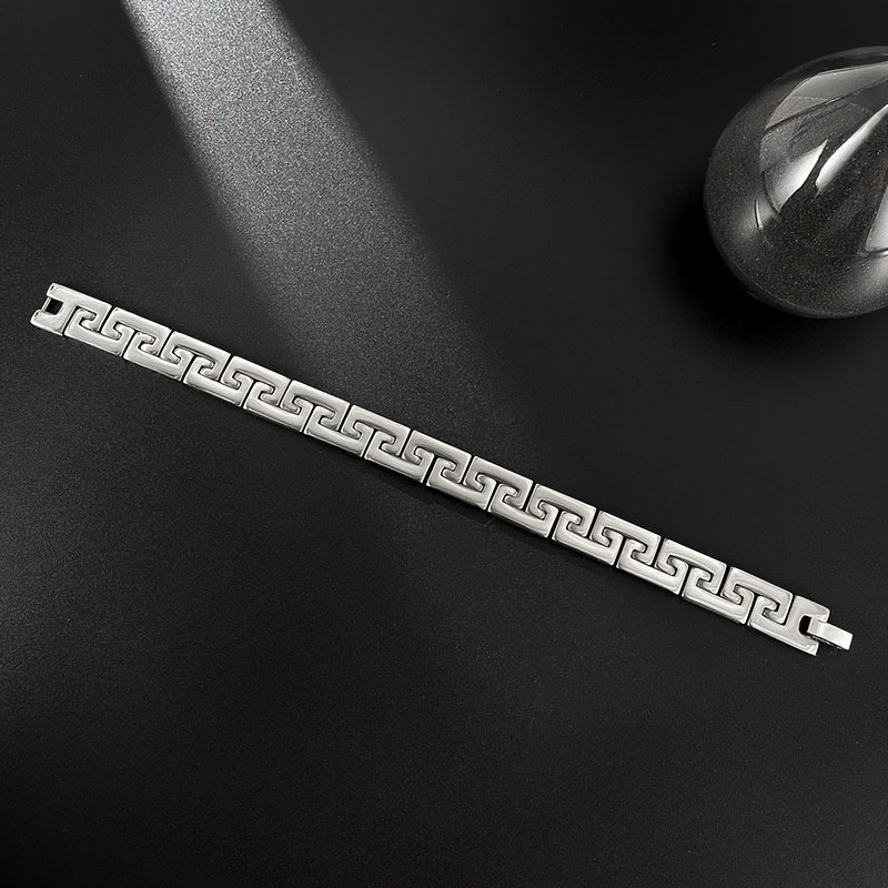 Geometric Bracelet - Elegant Interlinked Design