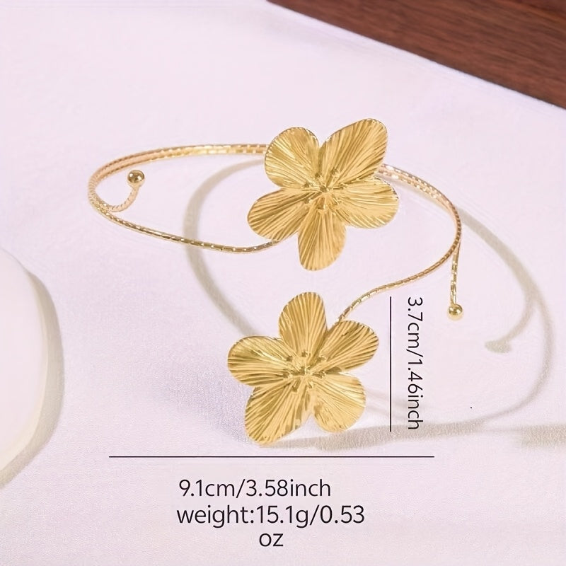 Exaggerated Floral Open-Arm Bracelet