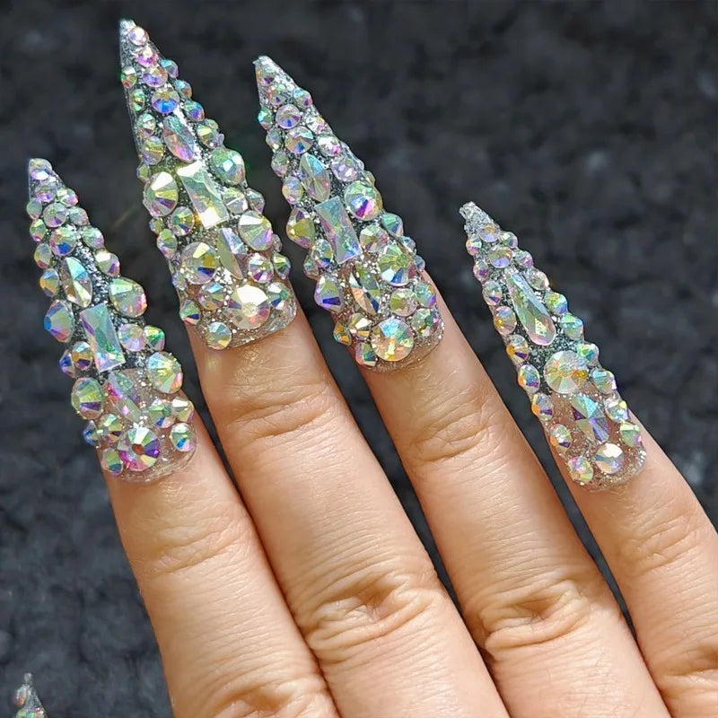 10Pc Press on Nails European and American ultra-long pure hand-wearing armor flash full diamond light luxury nail fake nail patc