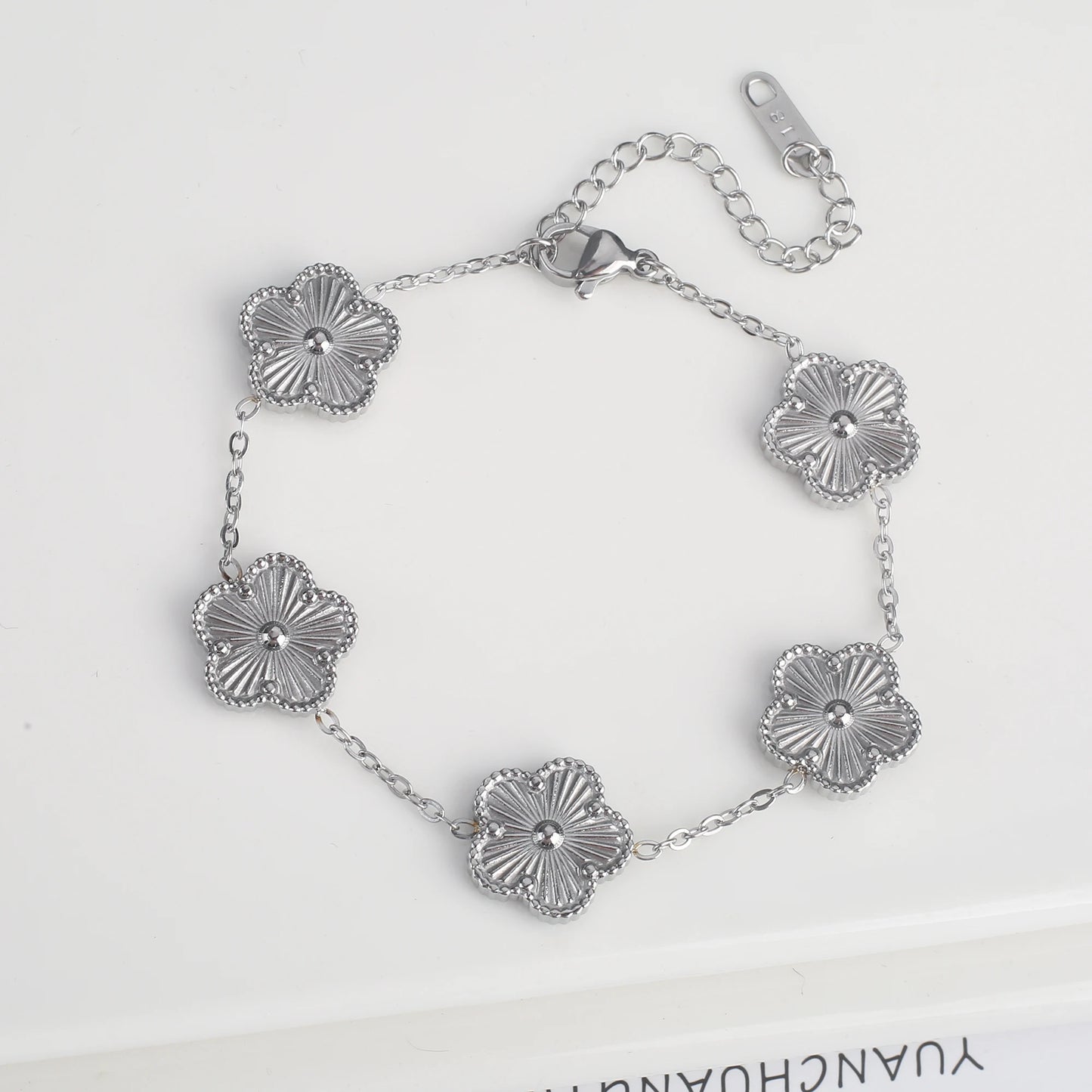 EJ  Luxury Stainless Steel Flower Chain  Bracelet
