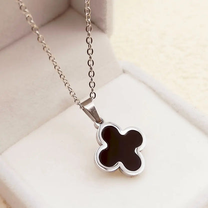 Moon Black/White Flower Pendant Necklaces