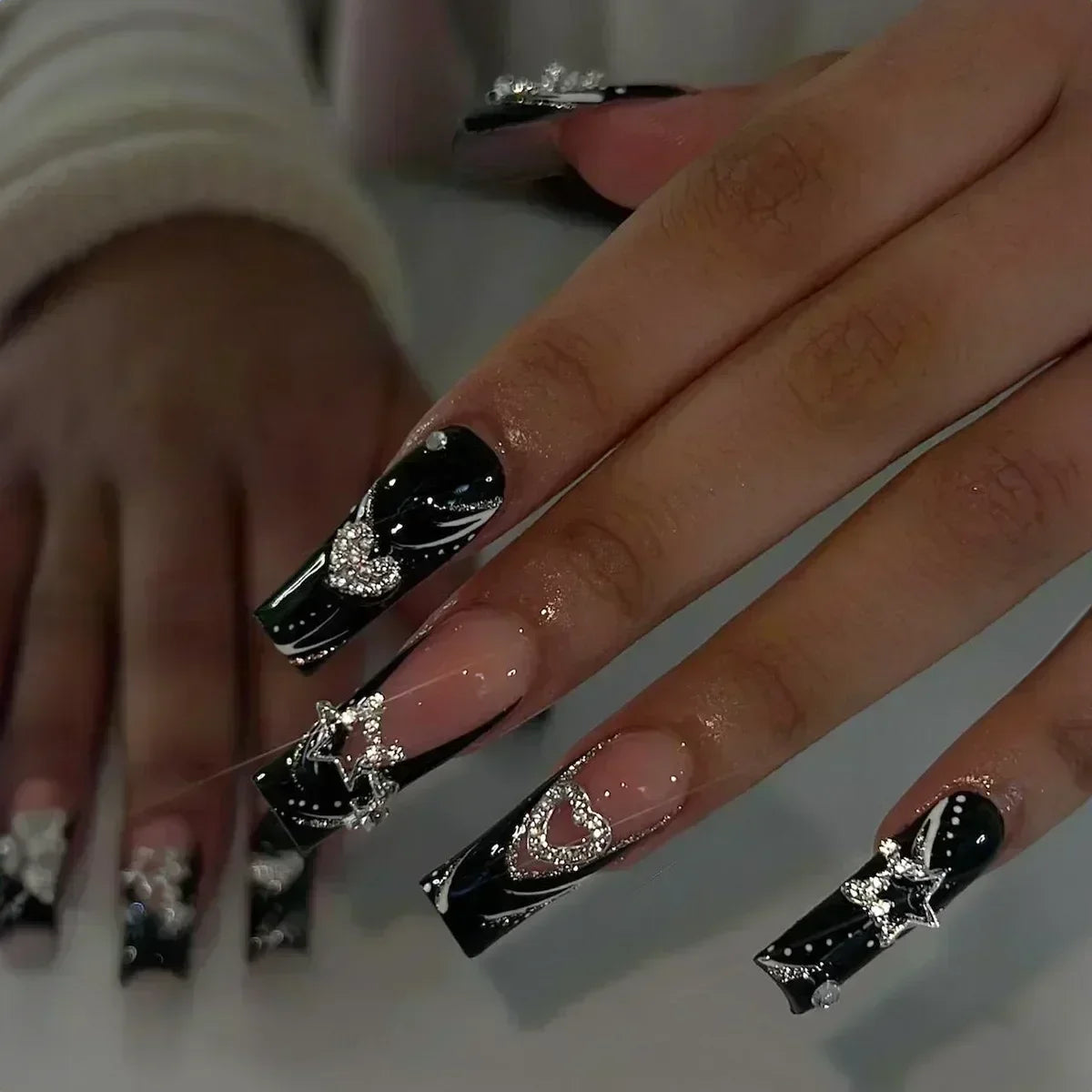 Long Square Press on Nails Love Pattern Design Artifical Coffin False Nail Brown French Wearable Full Cover Fake Nail Tips