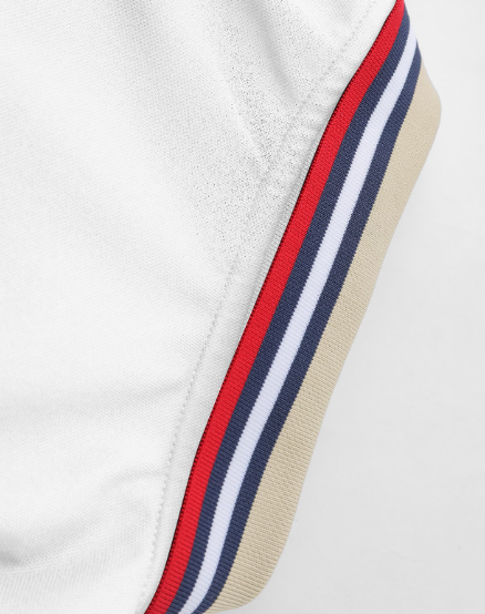 Polo de manga corta para hombre con un diseño moderno PR