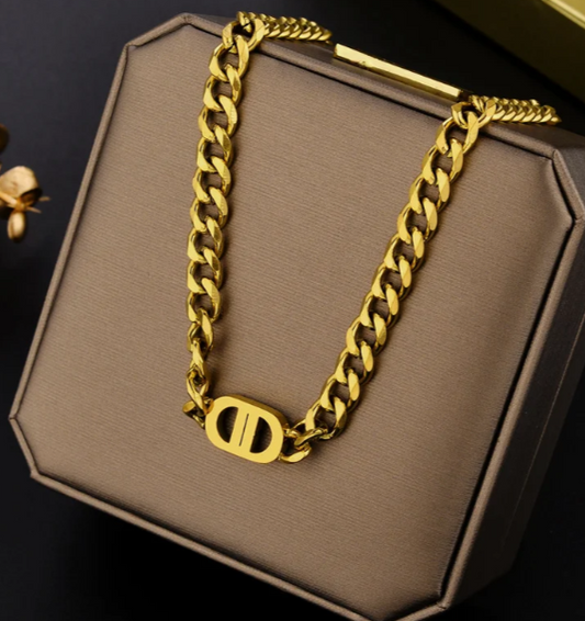 EJ Luxury Geometric Titanium Steel 18k Gold Plated Necklace