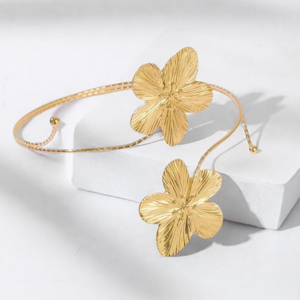 Exaggerated Floral Open-Arm Bracelet