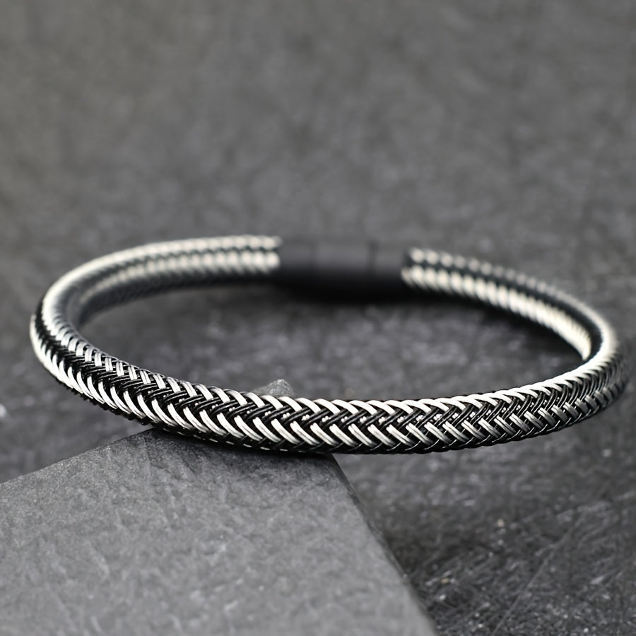 Braided Bracelet with Magnetic Clasp