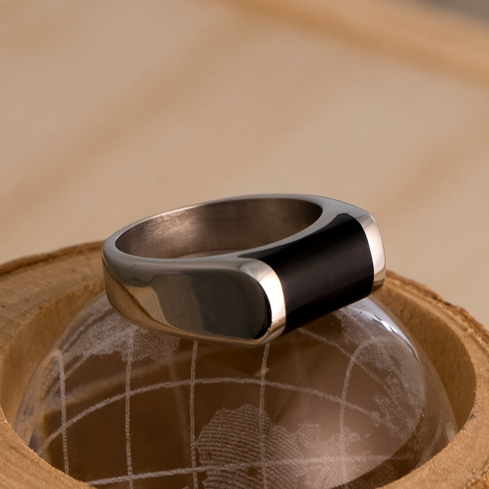 Ring - Exquisite, Simple, and Versatile